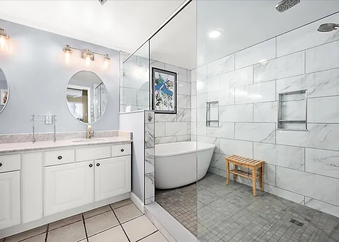 Ferienhaus Beautiful 3 Bedroom Steps From The Beach! Ocean Stadt
